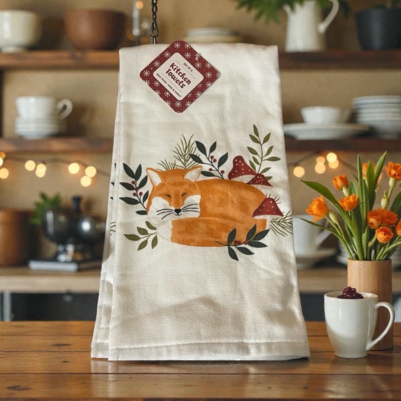 Other - Fox Print Kitchen Towel Set, NWT 🦊🍄